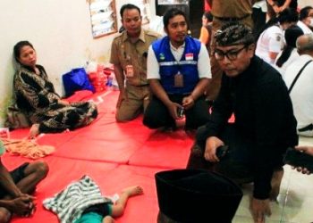 Dinsos Denpasar Salurkan Bantuan 37 Korban Kebakaran Hebat di Sesetan