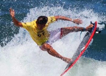 Peselancar Asal Bali Rio Waida Raih Ranner Up Liga Selancar Dunia di Abu Dhabi