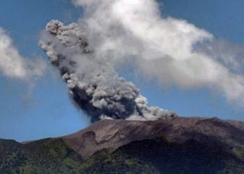 Badan Geologi Catat Peningkatan Aktivitas Gempa Vulkanik Gunung Marapi Sumbar