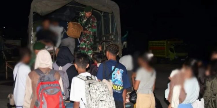 57 PMI Ilegal yang akan Diseludupkan ke Malaysia Berhasil Diamankan Satgas Pantas 